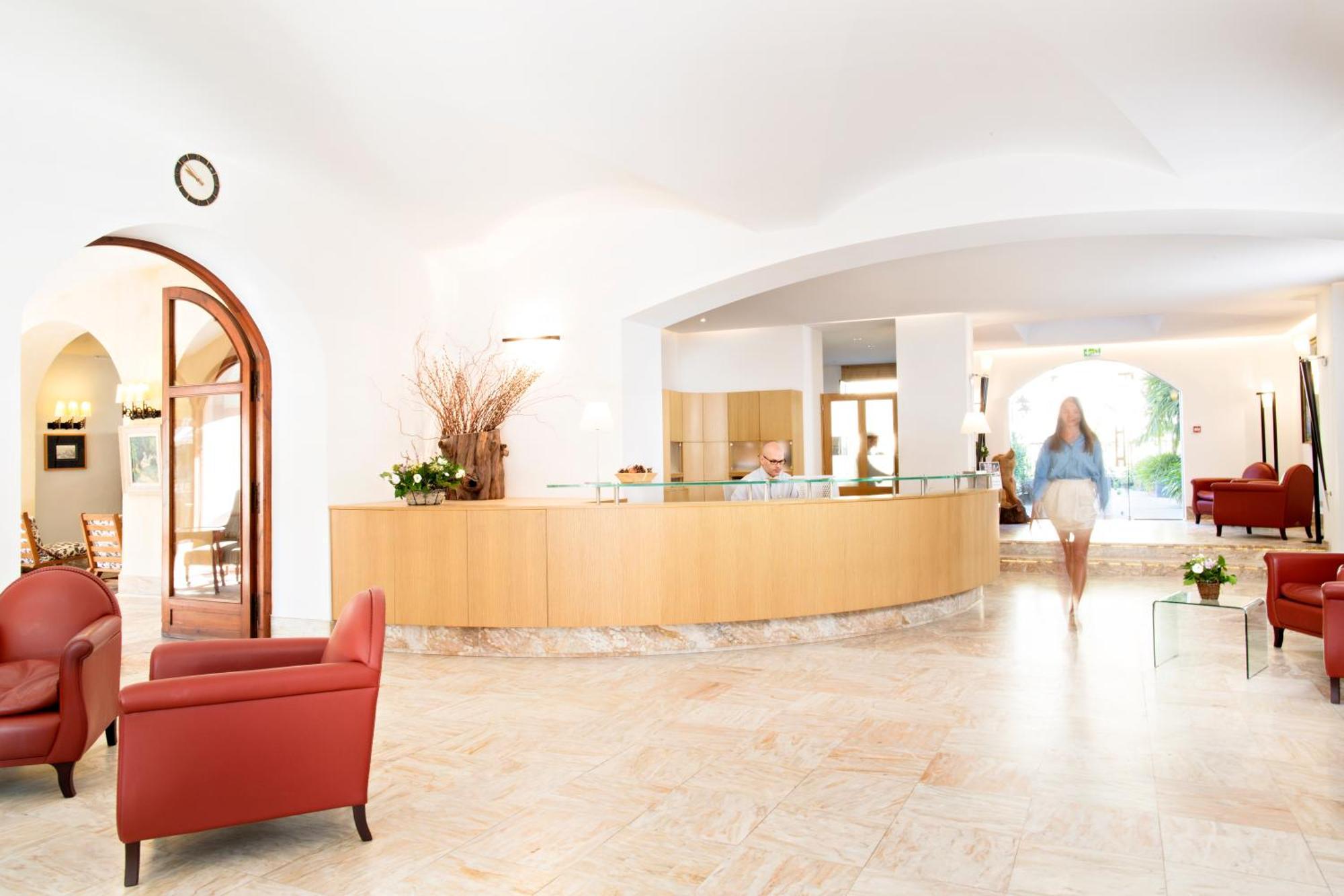 Le Grand Hotel Moltig les Bains ภายนอก รูปภาพ