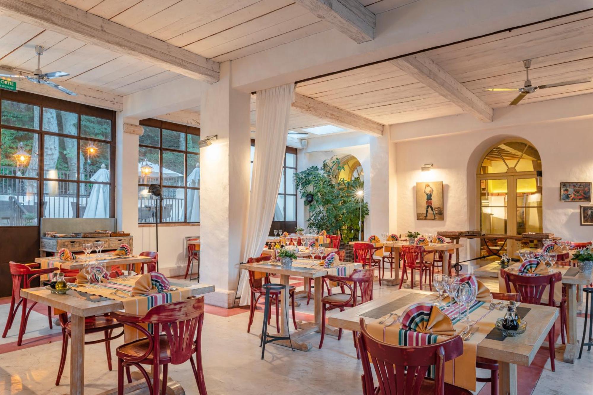 Le Grand Hotel Moltig les Bains ภายนอก รูปภาพ